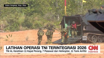 Latihan Tempur TNI Tampilkan Persenjataan Terbaru di Dabo